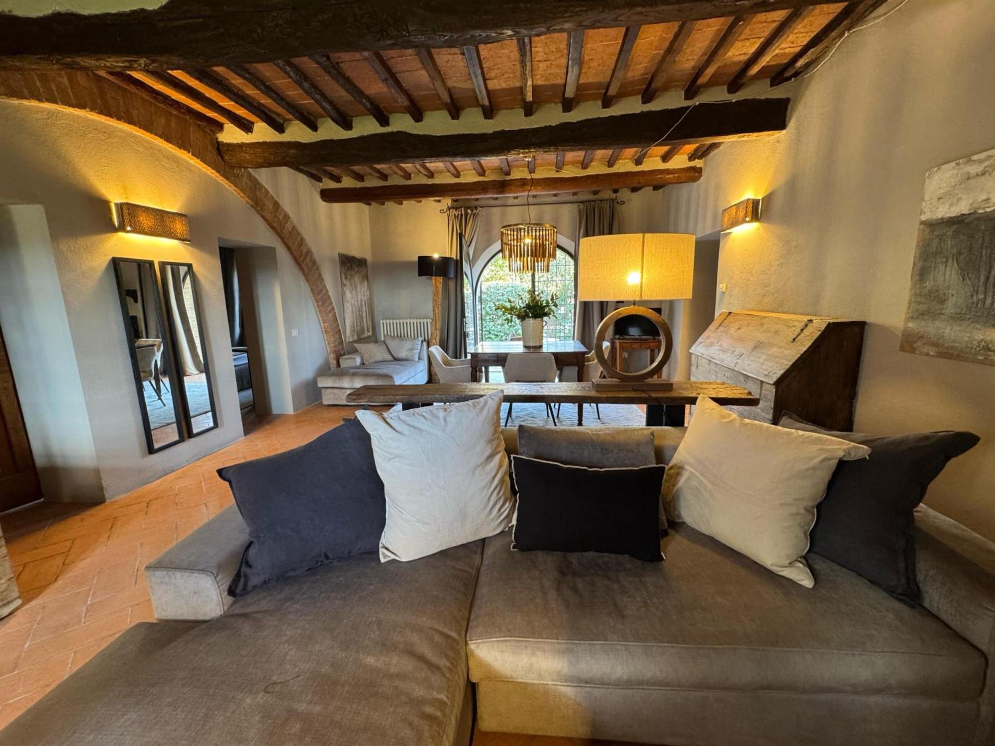 Agriturismo Le Sorbelle D'Orcia Con Piscina Пиенца Екстериор снимка
