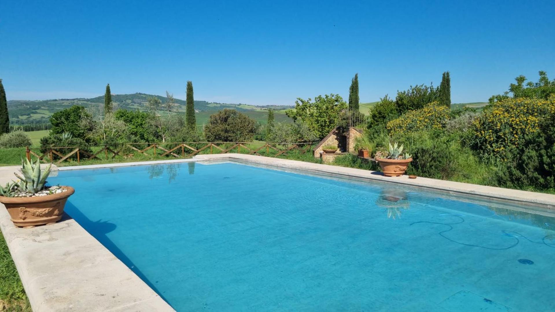 Agriturismo Le Sorbelle D'Orcia Con Piscina Пиенца Екстериор снимка