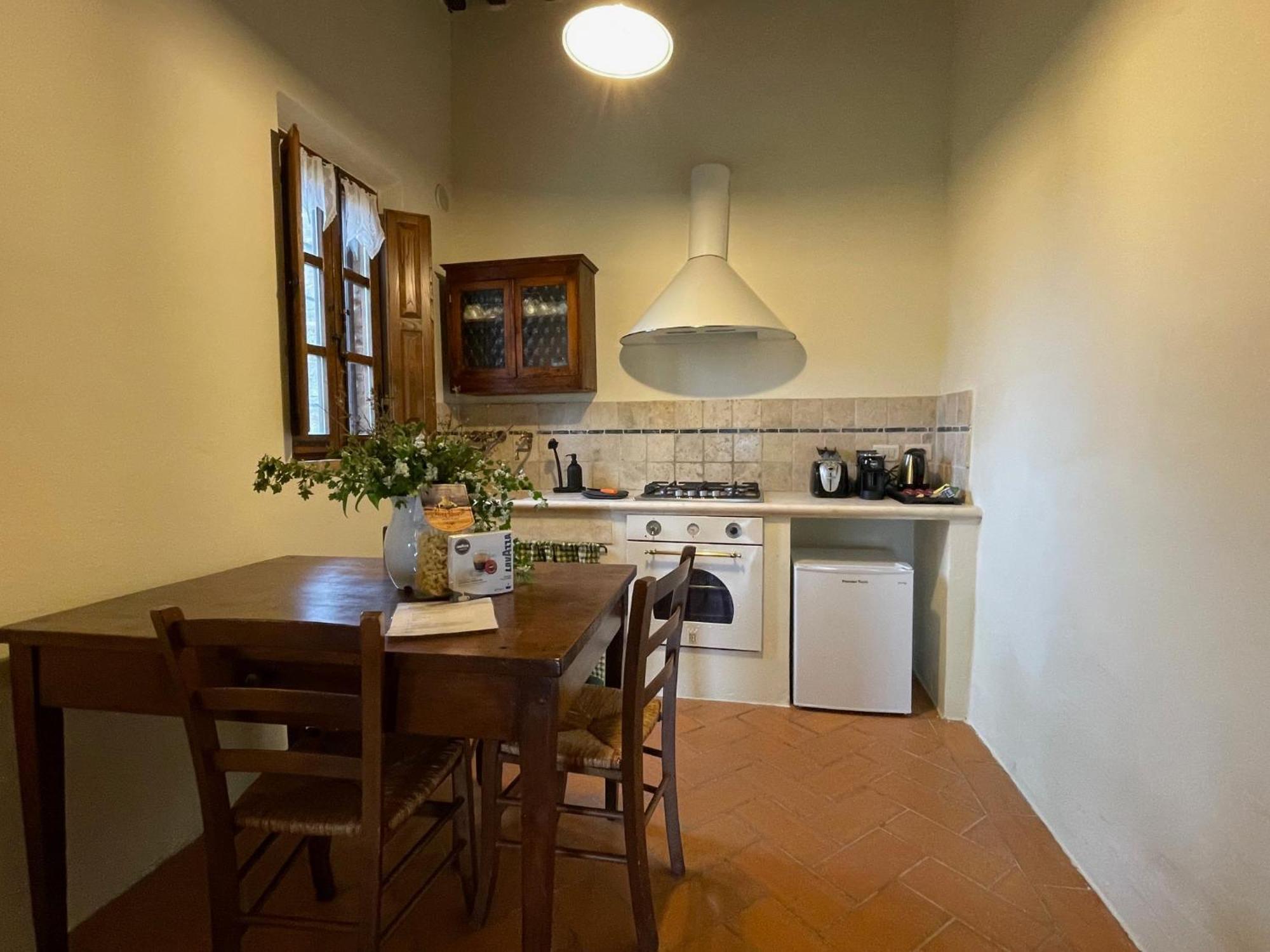 Agriturismo Le Sorbelle D'Orcia Con Piscina Пиенца Екстериор снимка